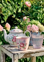 Roberta pale pink latte cup og tekande fra GreenGate - Tinashjem